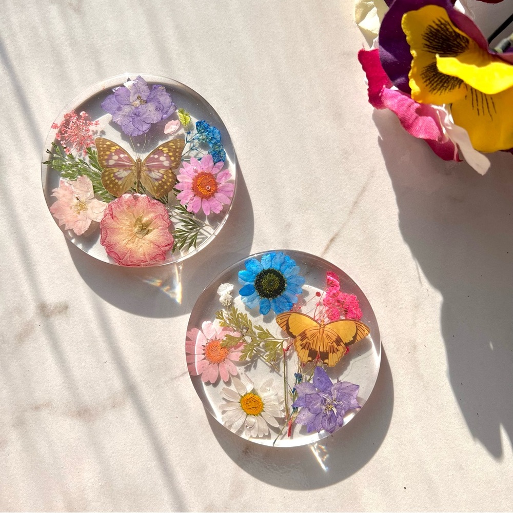 🌸🦋🌼Handmade Spring Floral Butterfly Resin Coasters | Set of 2